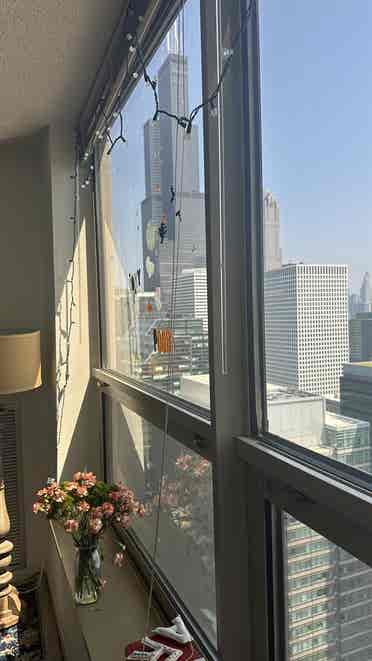 Furnished West Loop Apartment $