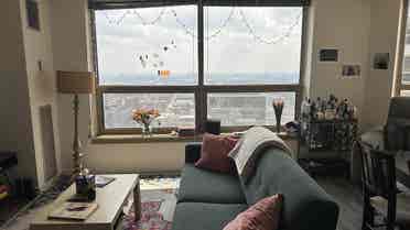 Furnished West Loop Apartment $