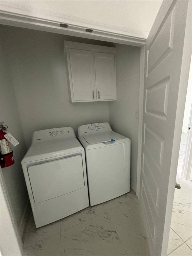 Cheap 3 Bedroom Furnished Available