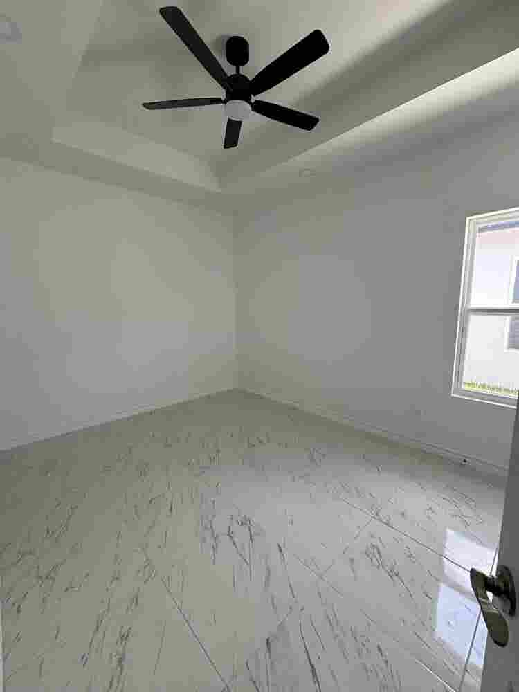 Cheap 3 Bedroom Furnished Available