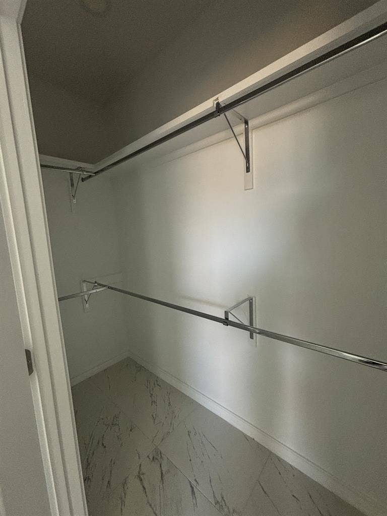 Cheap 3 Bedroom Furnished Available