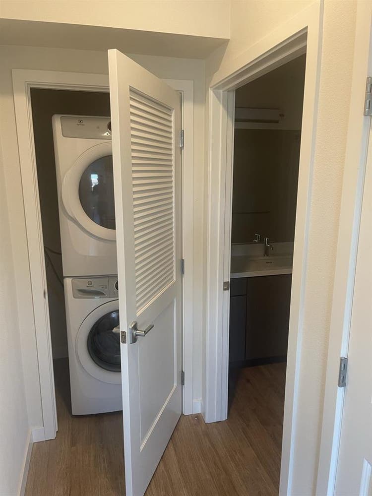 La Mesa Room for rent