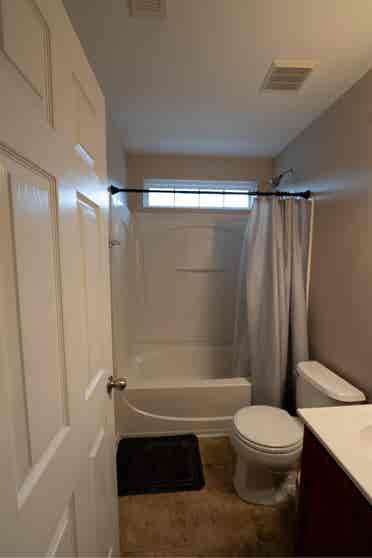 Bath. All utilities incl.