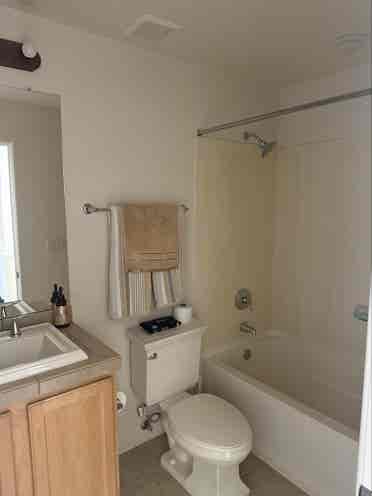 Lovely renovated room!