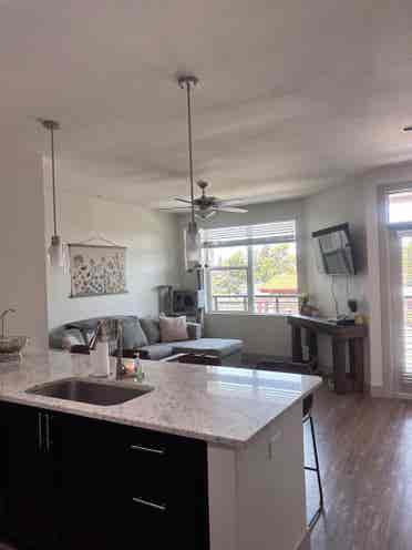Tempe Top floor luxury Apartment