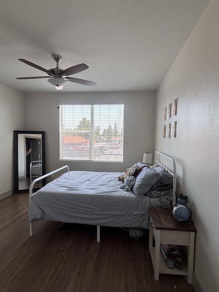 Tempe Top floor luxury Apartment