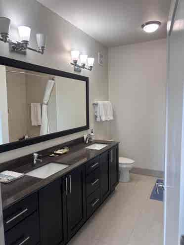 Tempe Top floor luxury Apartment