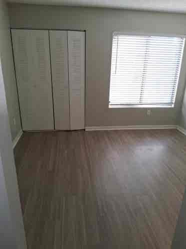 Room for rent w/ utilities included