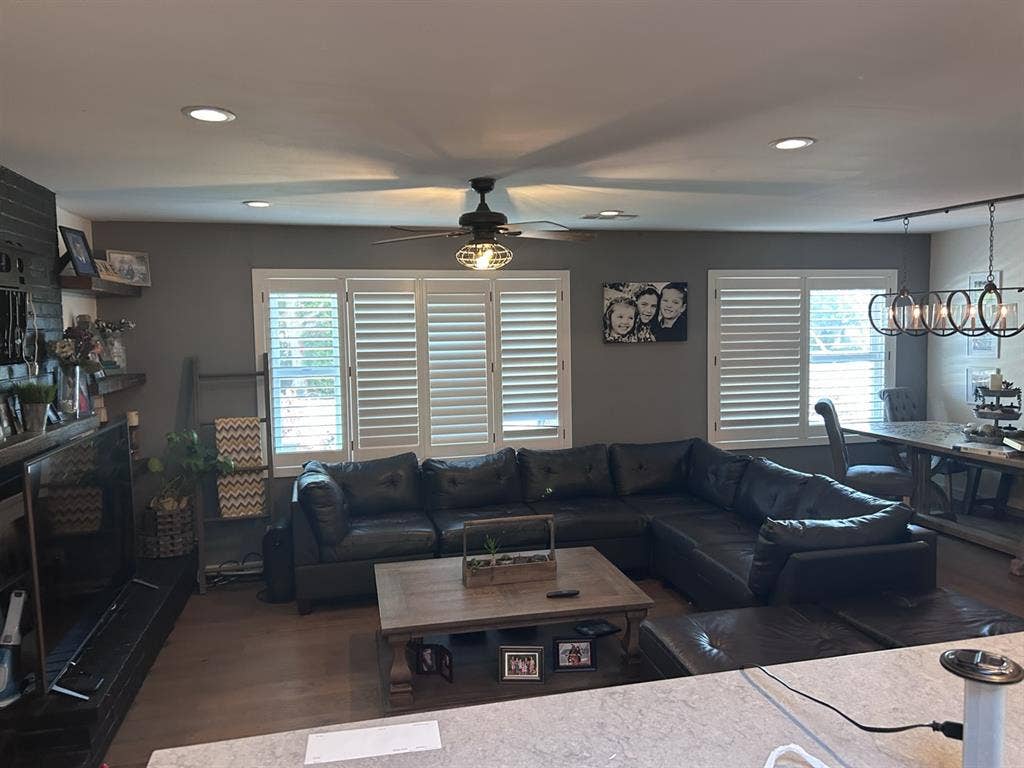 Room in family home in concord