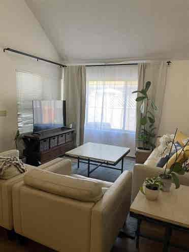 Spacious Room + Garage Parking