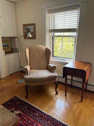 1 roommate needed