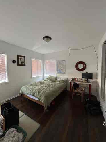 Room available 4 
POC girls and gays