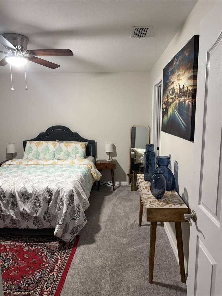 Looking Safe/Clean Place to Leave?