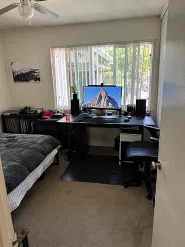 2 rooms for rent in Clairemont