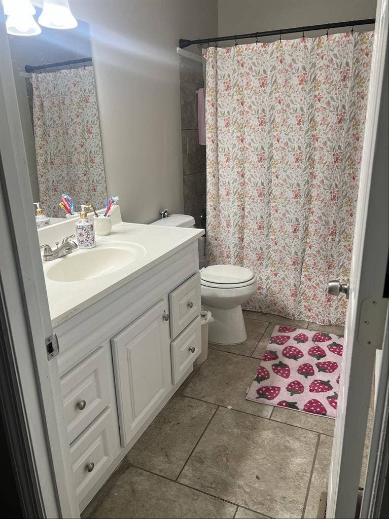 Cozy bedroom for rent