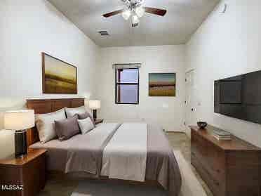 Spacious Private Bedroom/Bathroom