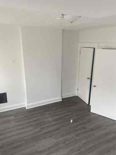 Big 
 bedroom
