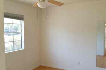 Brockbank Pl private bed share bath