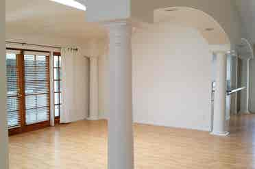 Brockbank Pl private bed share bath
