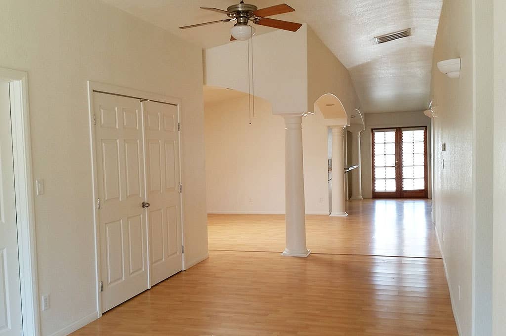 Brockbank Pl private bed share bath