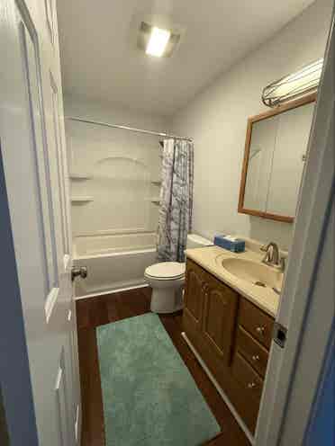 Fully furnished room for rent