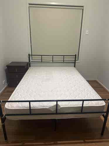 Room to rent for girl