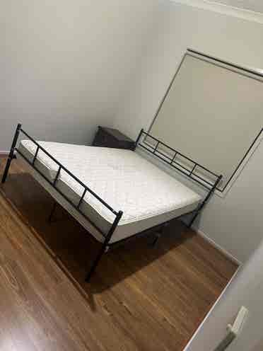 Room to rent for girl