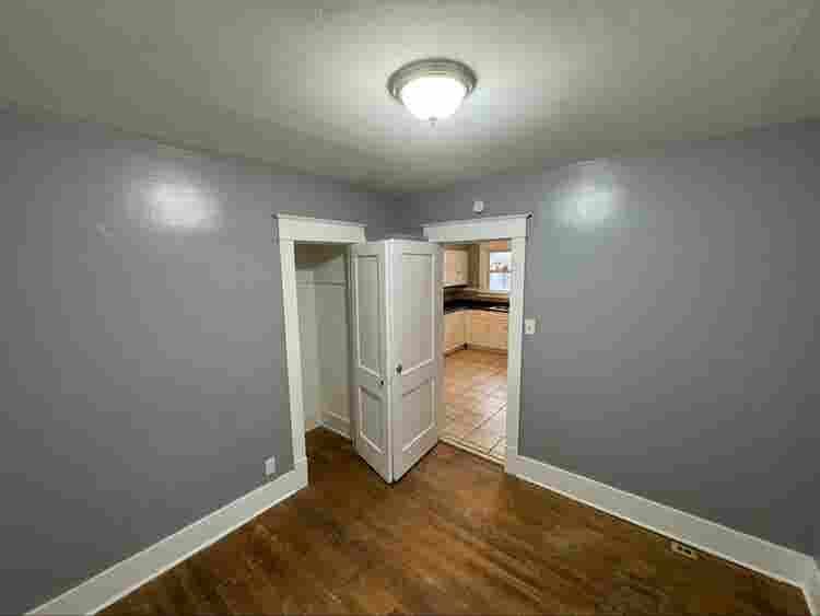 ! Apartment for rent - Benson St !