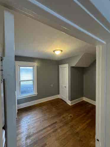 ! Apartment for rent - Benson St !