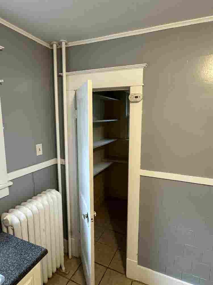 ! Apartment for rent - Benson St !