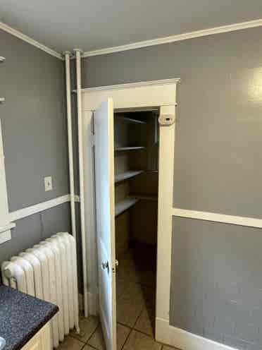 ! Apartment for rent - Benson St !