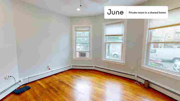 3 BR in Boston