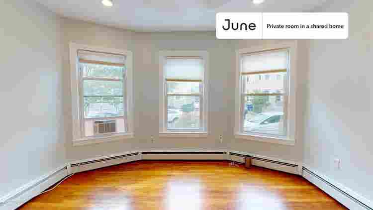 3 BR in Boston