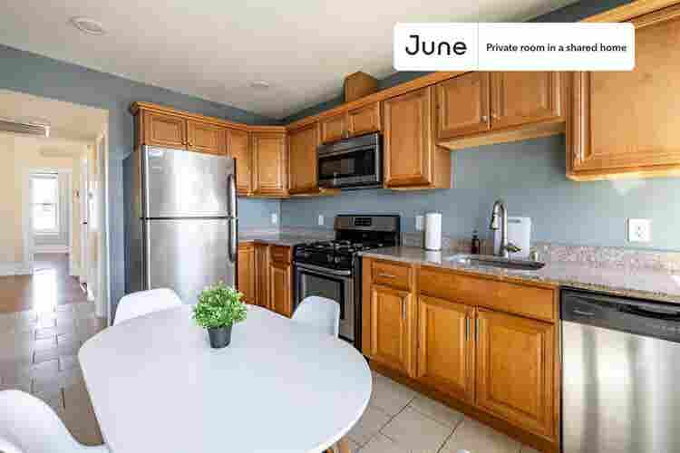 3 BR in Boston