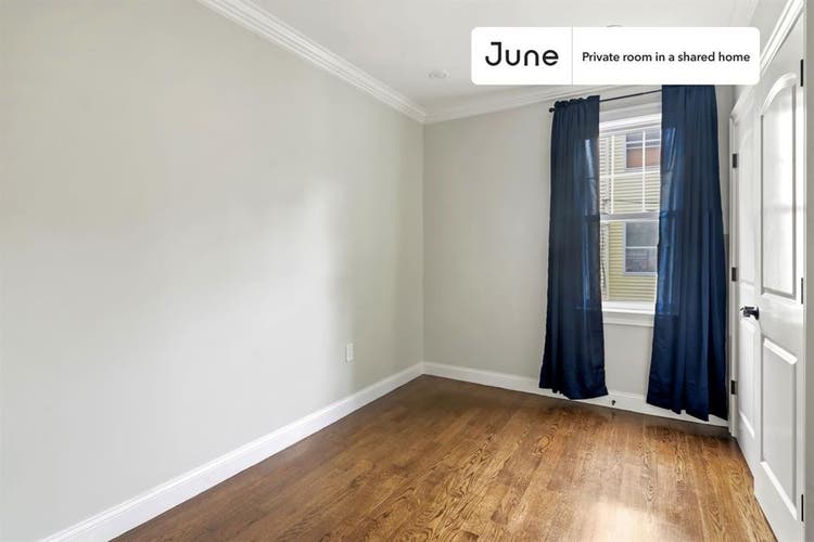 4 BR in Boston