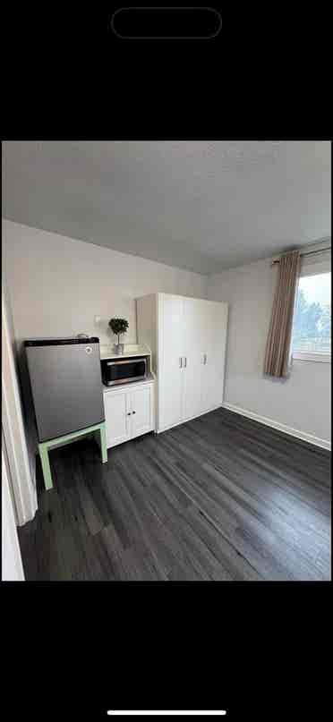 Nice room  bath 
for rent