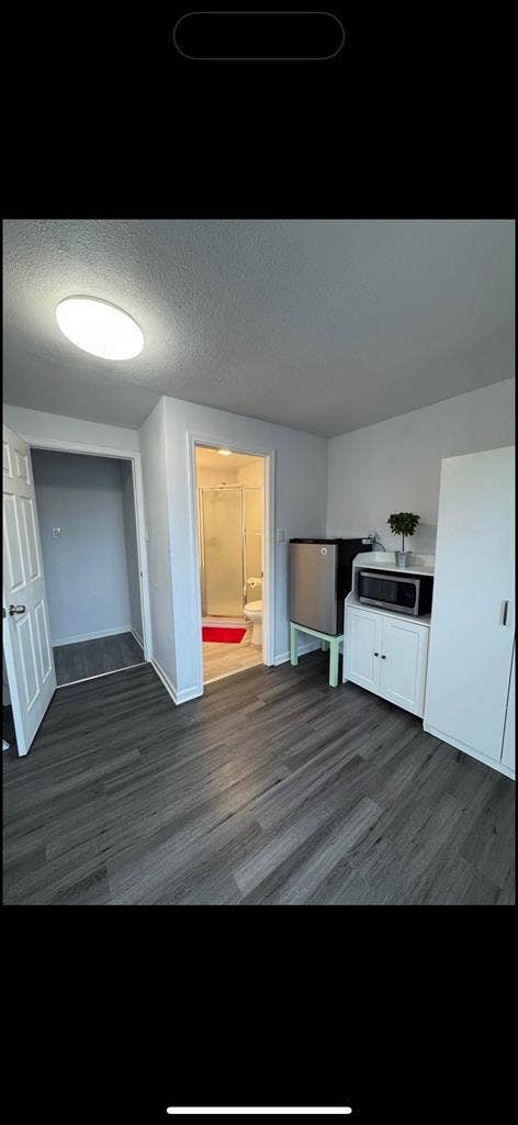 Nice room  bath 
for rent