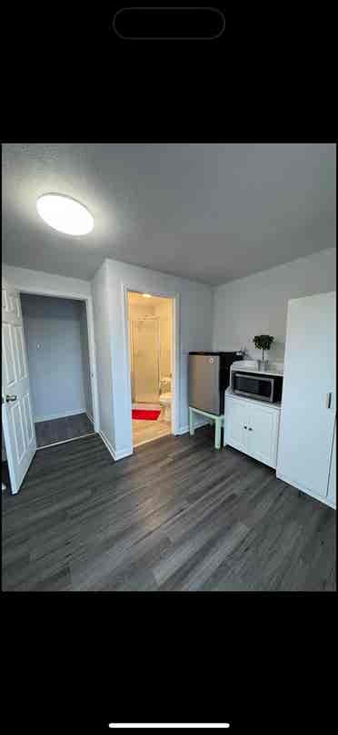 Nice room  bath 
for rent