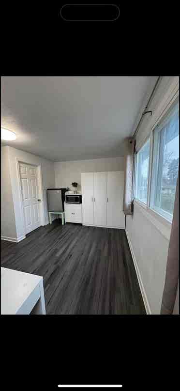 Nice room  bath 
for rent