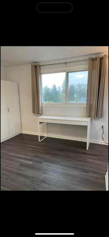 Nice room  bath 
for rent