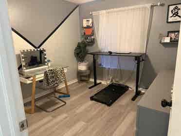 Room for rent in Riverview !