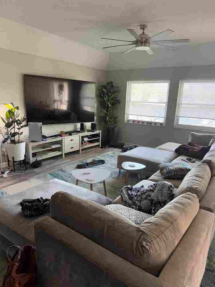 Large Bedroom w/ Private Bath
