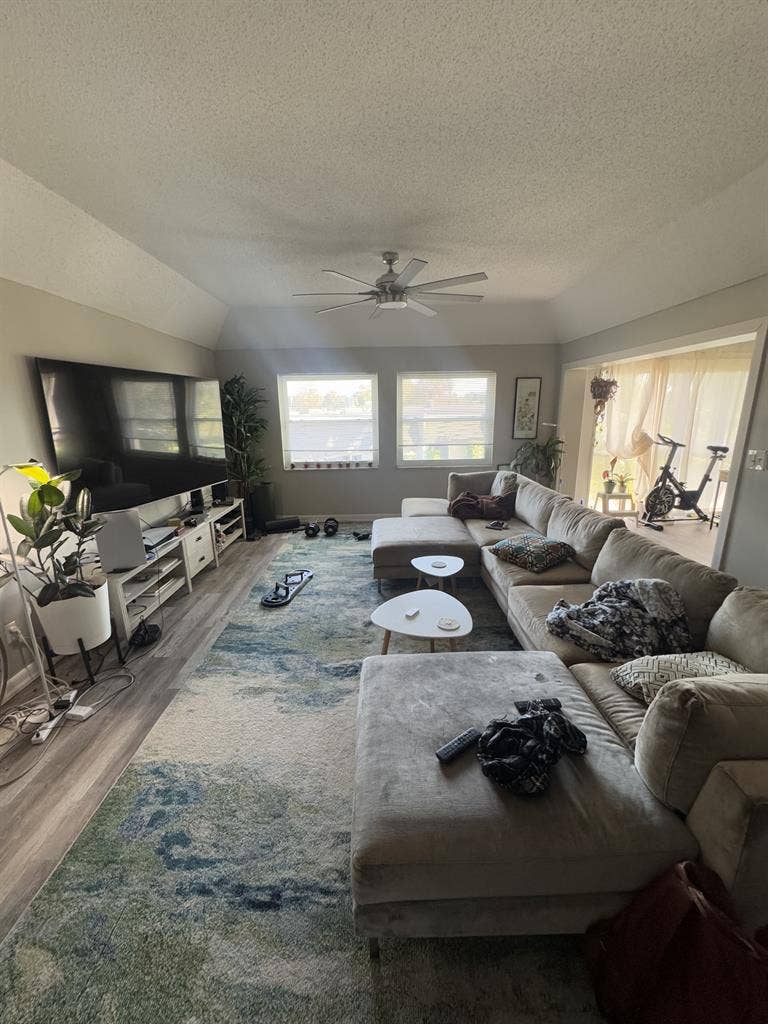 Large Bedroom w/ Private Bath