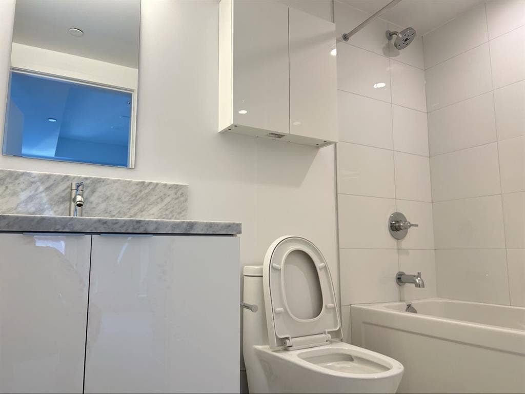 Room for rent Downtown Toronto
