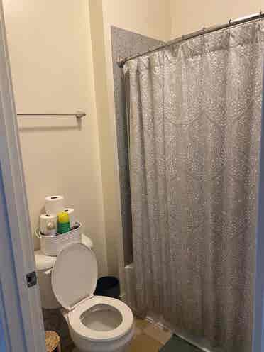 Female Roommate wanted for Bedroom