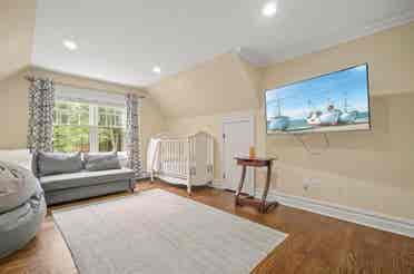 Large bedroom with private bathroom