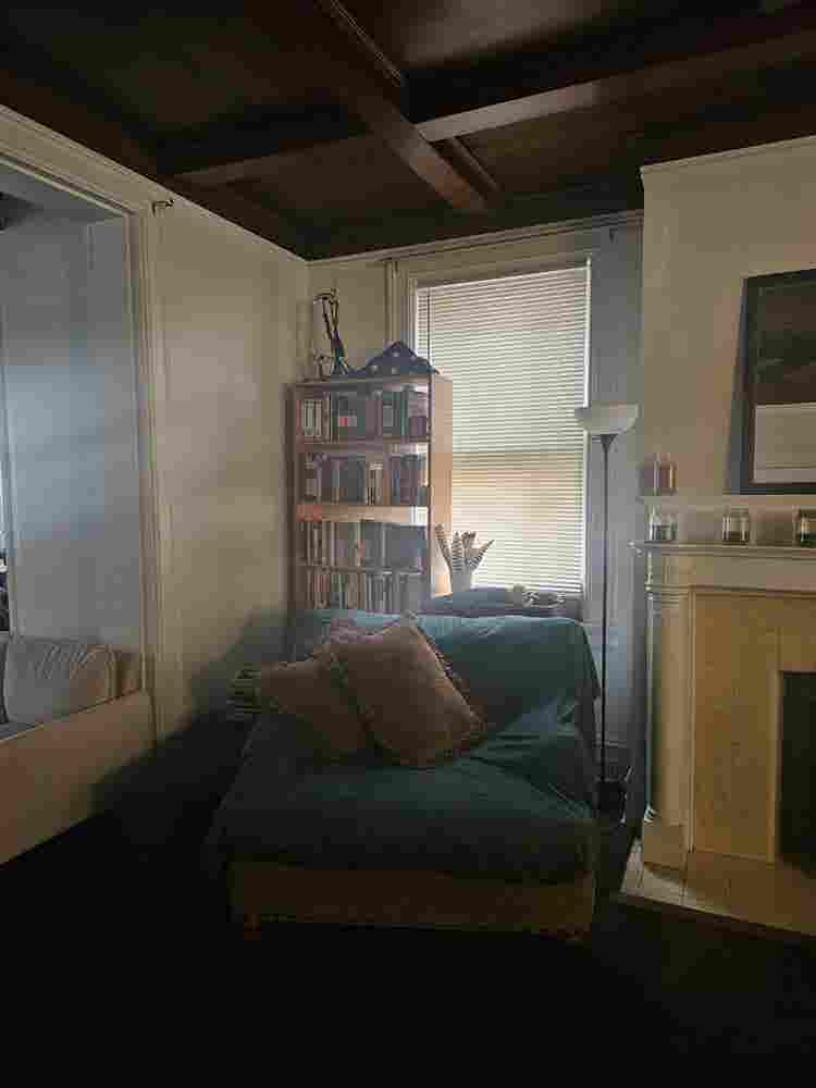 2 bdrm apt.