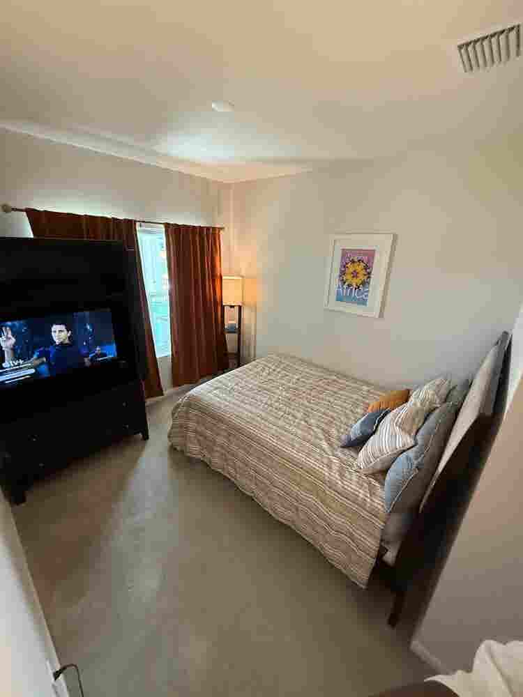 Room for rent in a brand new house.