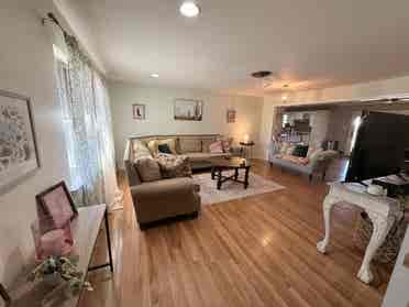 Beautiful home in Wedgwood