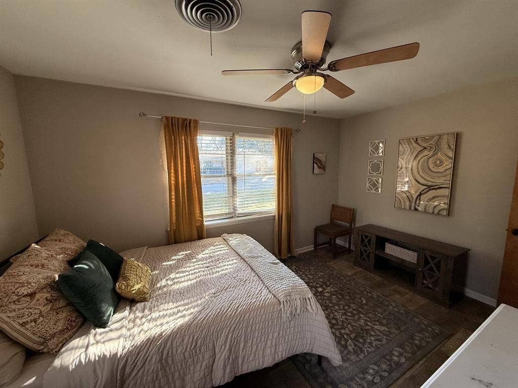 Beautiful home in Wedgwood